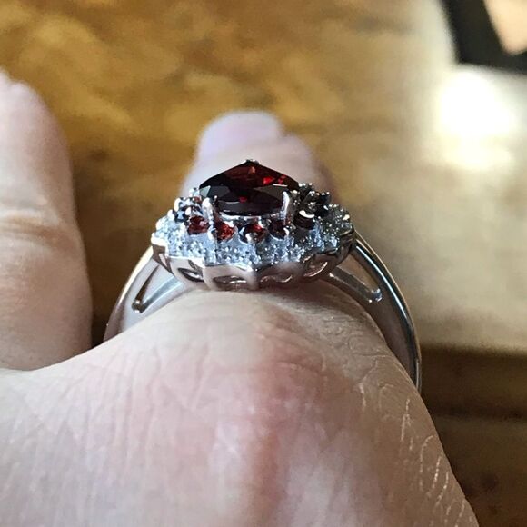 Natural Red Garnet Sterling Silver Ring Size 9 - Picture 2 of 8